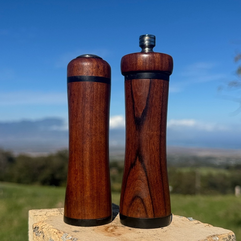 Vintage Mid Century modern Wood Olde Thompson Pepper Mill Salt Shaker Set